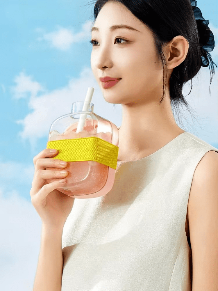 My Crush Cup Ice Cube Tray, Water Bottle Ice Cube Tray, Cool Summer Ice Cube Cup, Upgraded Ice Cube Bottle, Reusable Press-to-Cold Ice Cube Hydration - 500ml - Random Color