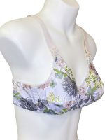 Areeba Mart Premium Cotton Non-Padded Irani Bra for Women & Girls (Random Colors) - Image 4