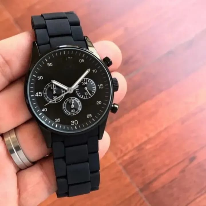 WhatsAppImage2024-10-29at4.04.52PM Armani High Quality Rubber Strap Watch - Image 1